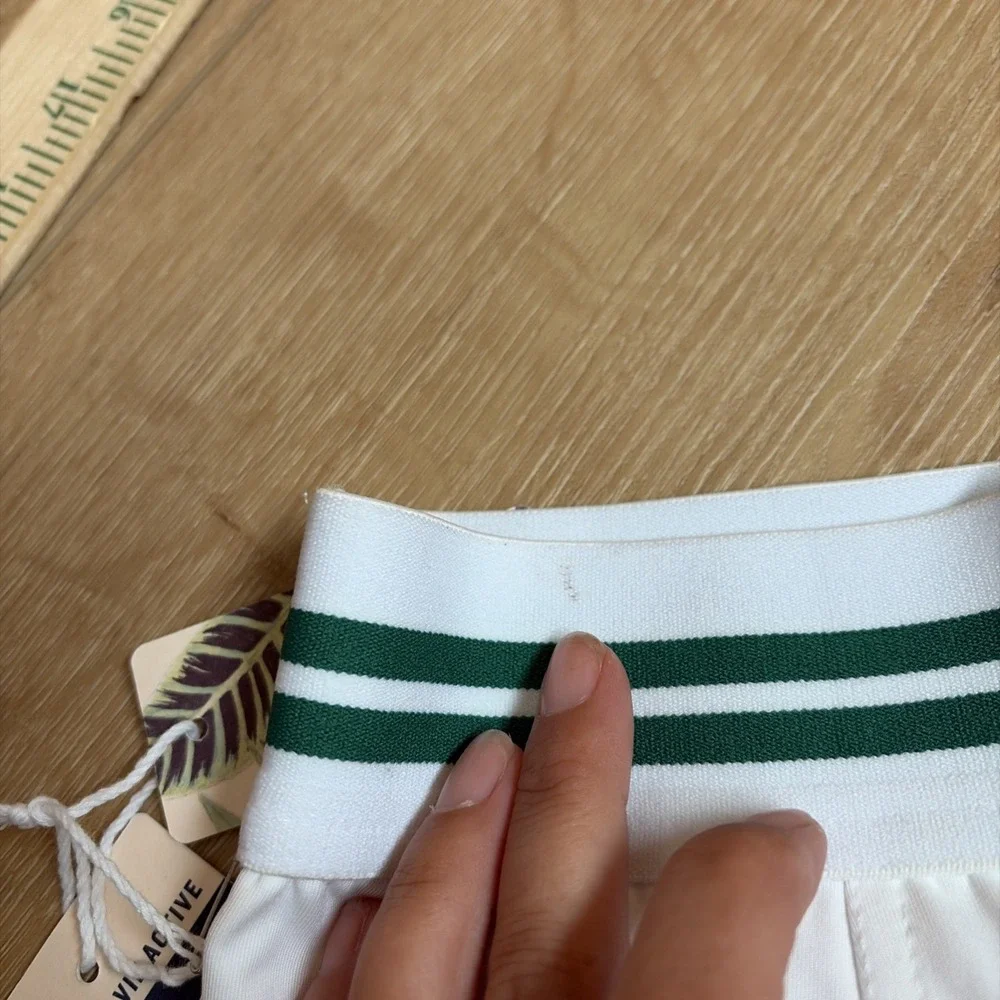 Tommy Bahama Golf Women's White Pull-On Skort Skirt Size XS Golf Pickleball